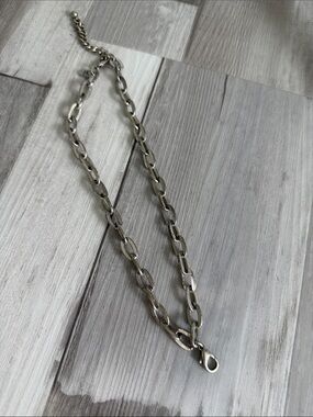 Jewel Kade Silver Chain Link Necklace
